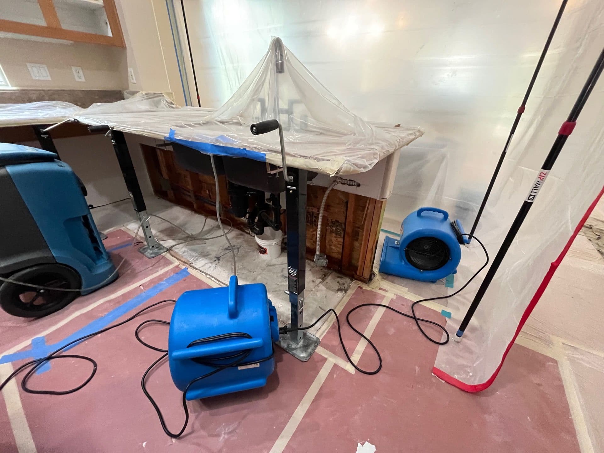 Emergency Steps to Take After a Water Leak in Corona, CA image